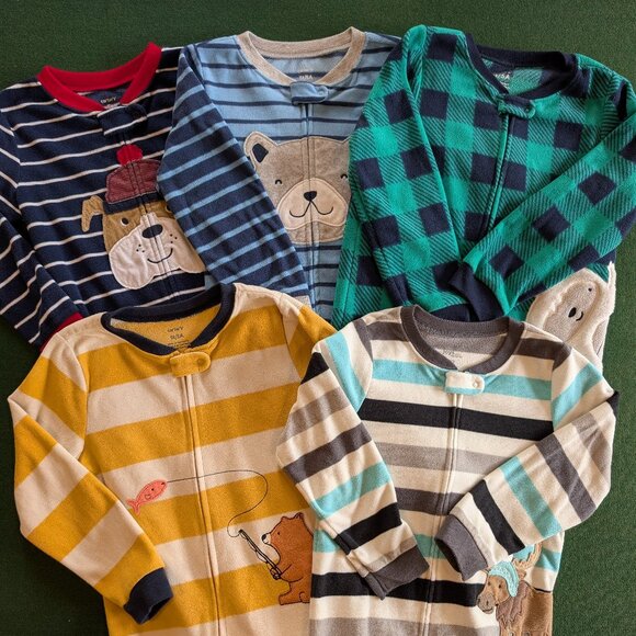 Bundle of Carter's Boy's Full-zip, Fleece, Footed Pajamas 5T 💙 - Picture 1 of 11